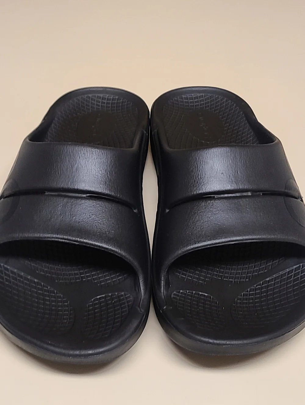 Oofos OOahh Sport Recovery Slide size 10 - Picture 3 of 10